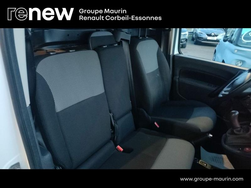 Photo 15 de l’annonce de RENAULT Kangoo Express VUL d’occasion à vendre à CORBEIL-ESSONNES