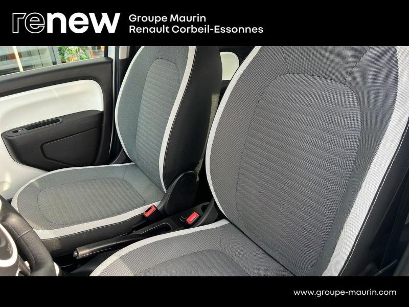 Photo 12 de l’annonce de RENAULT Twingo d’occasion à vendre à CORBEIL-ESSONNES