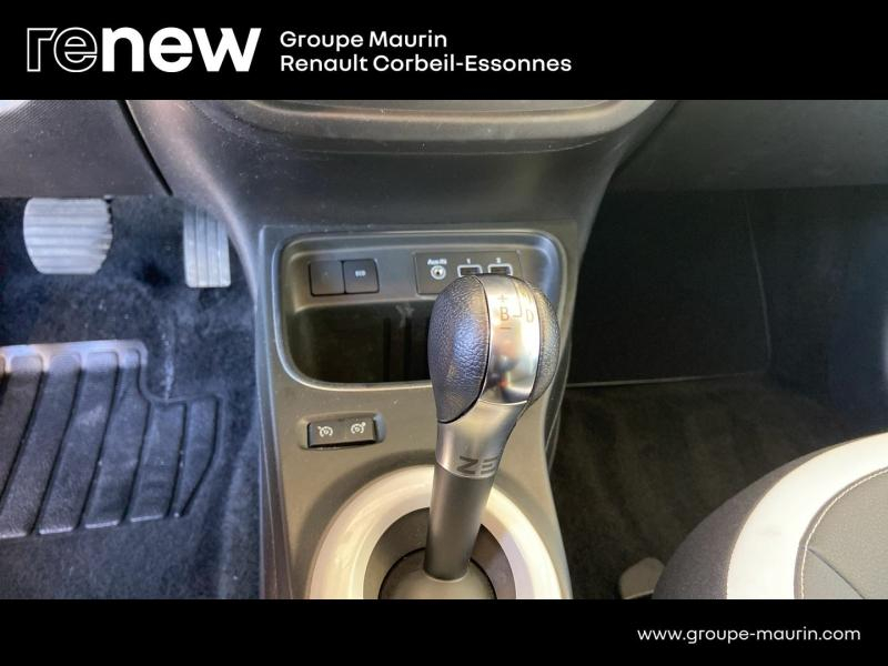 Photo 14 de l’annonce de RENAULT Twingo d’occasion à vendre à CORBEIL-ESSONNES