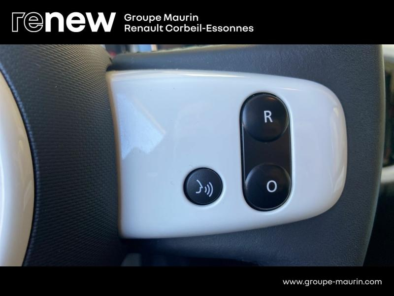 Photo 17 de l’annonce de RENAULT Twingo d’occasion à vendre à CORBEIL-ESSONNES