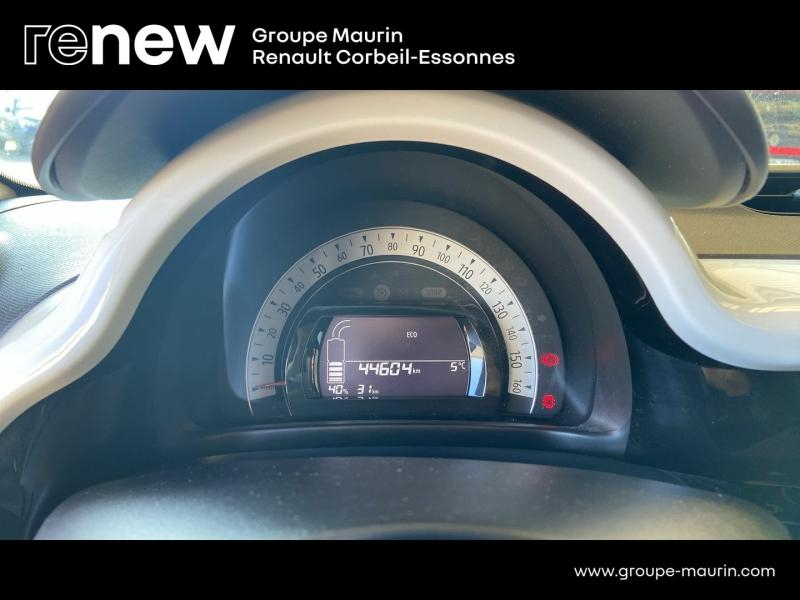 Photo 18 de l’annonce de RENAULT Twingo d’occasion à vendre à CORBEIL-ESSONNES