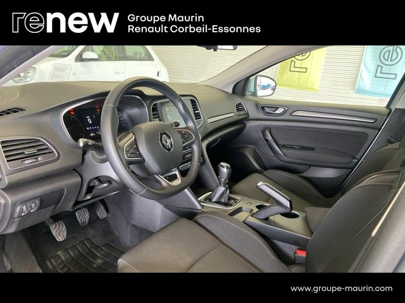 Photo 9 de l’annonce de RENAULT Megane d’occasion à vendre à CORBEIL-ESSONNES